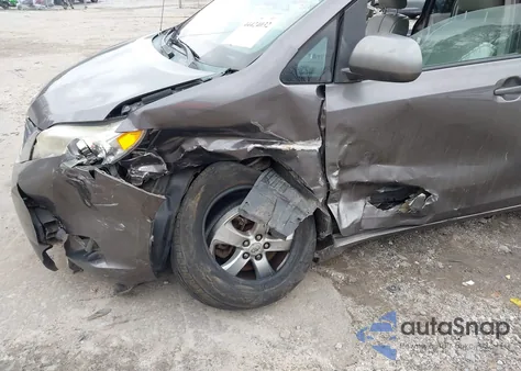 2012 Toyota Sienna Le V6 8 Passenger из США, поврежденный, VIN 5TDKK3DC9CS269480